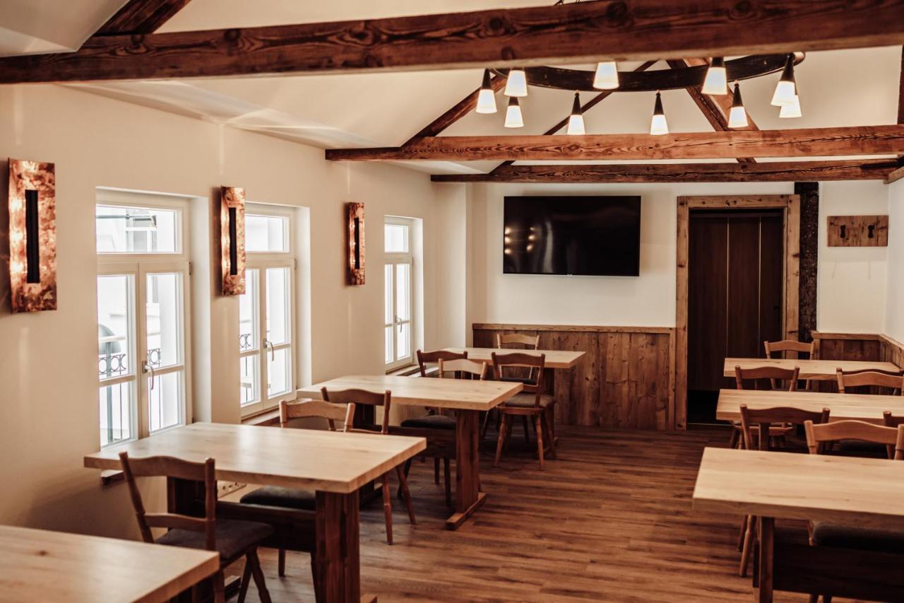 Gasthaus Zum Adler Großwallstadt Exteriér fotografie